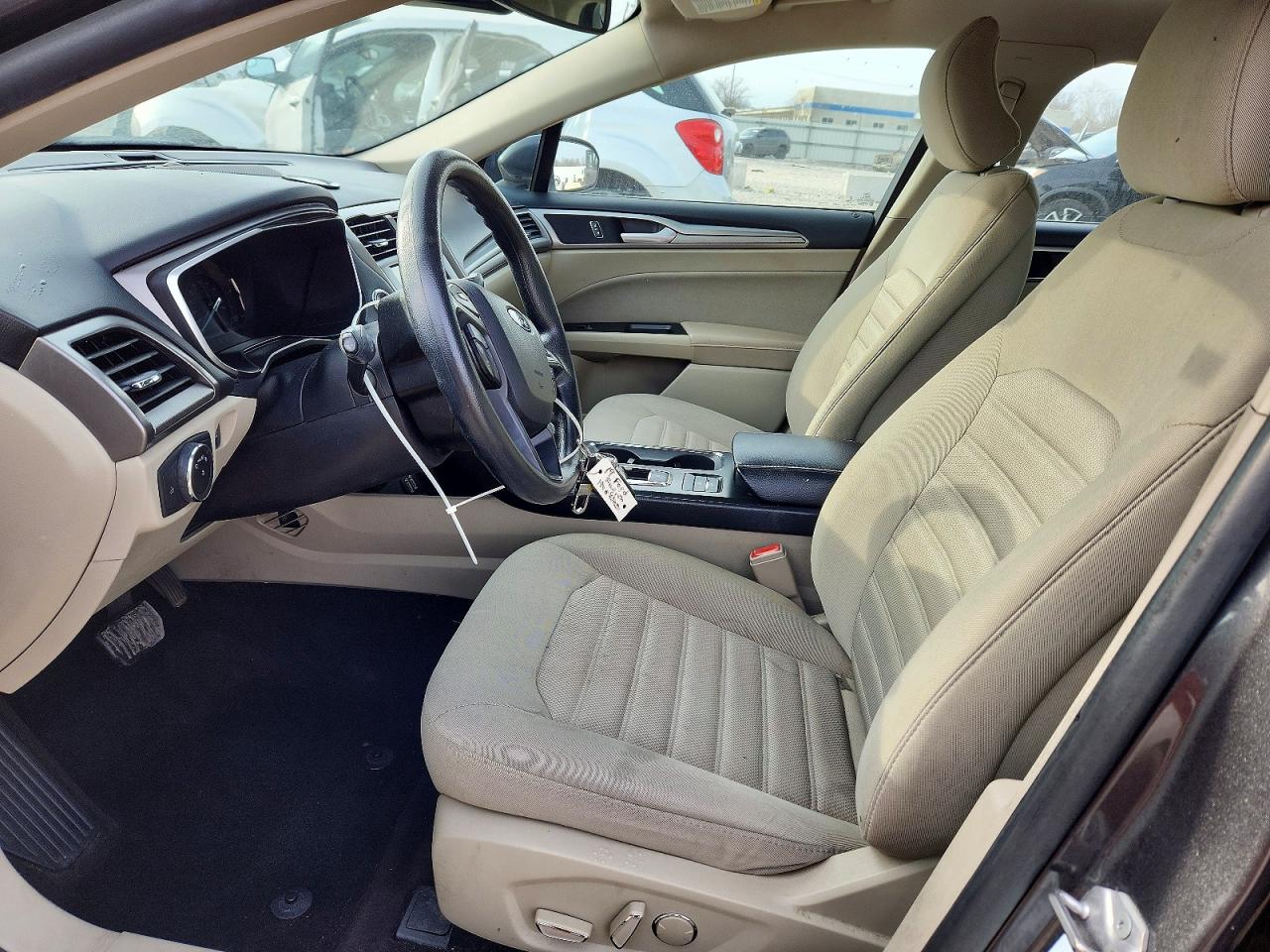 2019 FORD FUSION SE photo 13