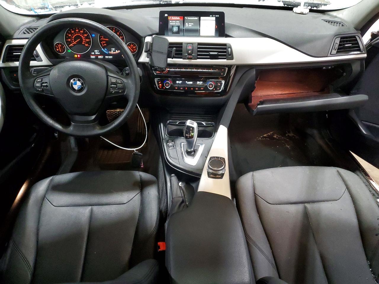 2018 BMW 320 XI photo 15