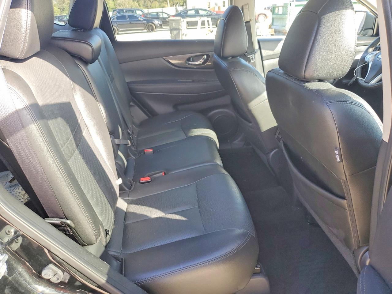 2016 NISSAN ROGUE S photo 11