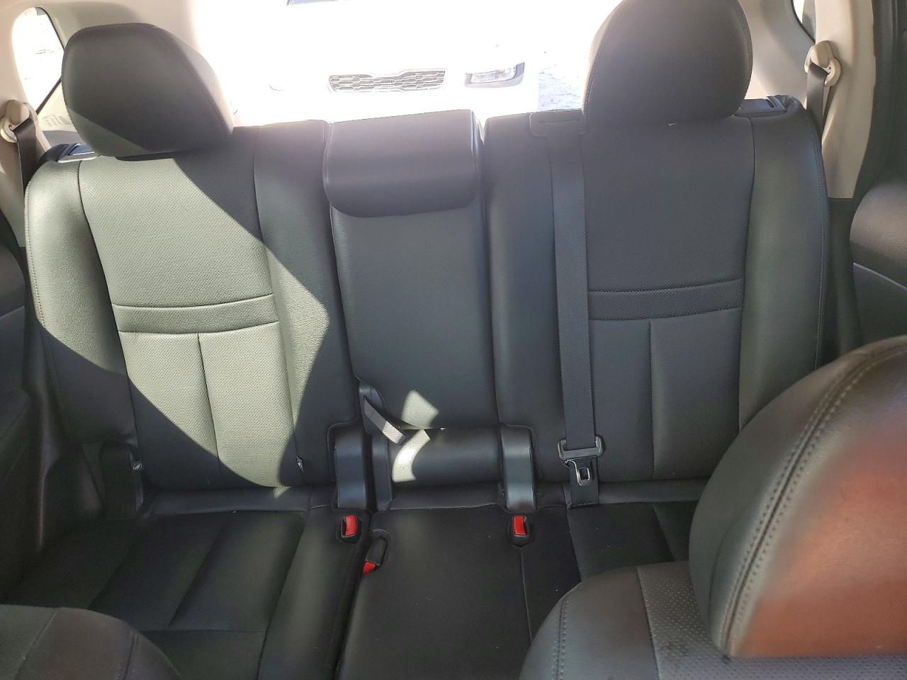 2016 NISSAN ROGUE S photo 10