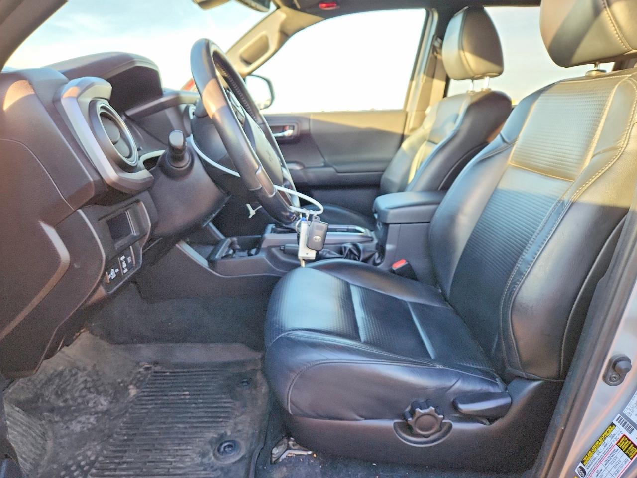 2019 TOYOTA TACOMA DOUBLE CAB photo 7