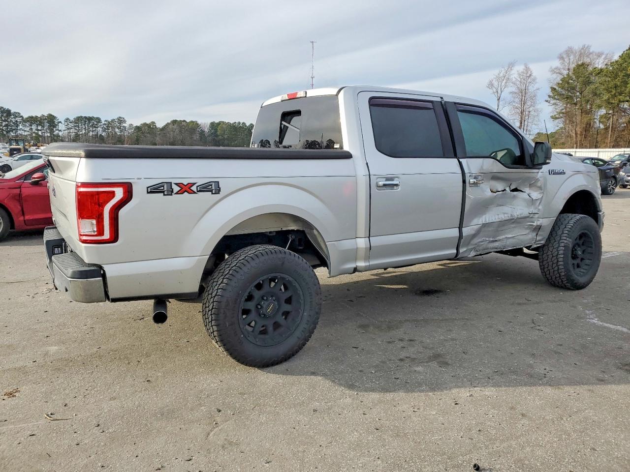 2017 FORD F150 SUPERCREW photo 3