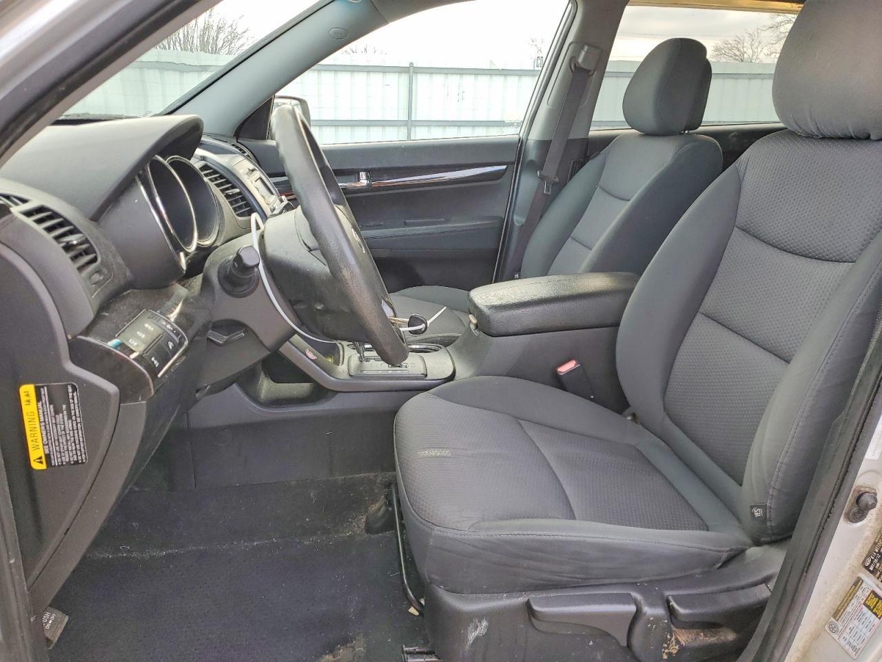 2013 KIA SORENTO LX photo 7