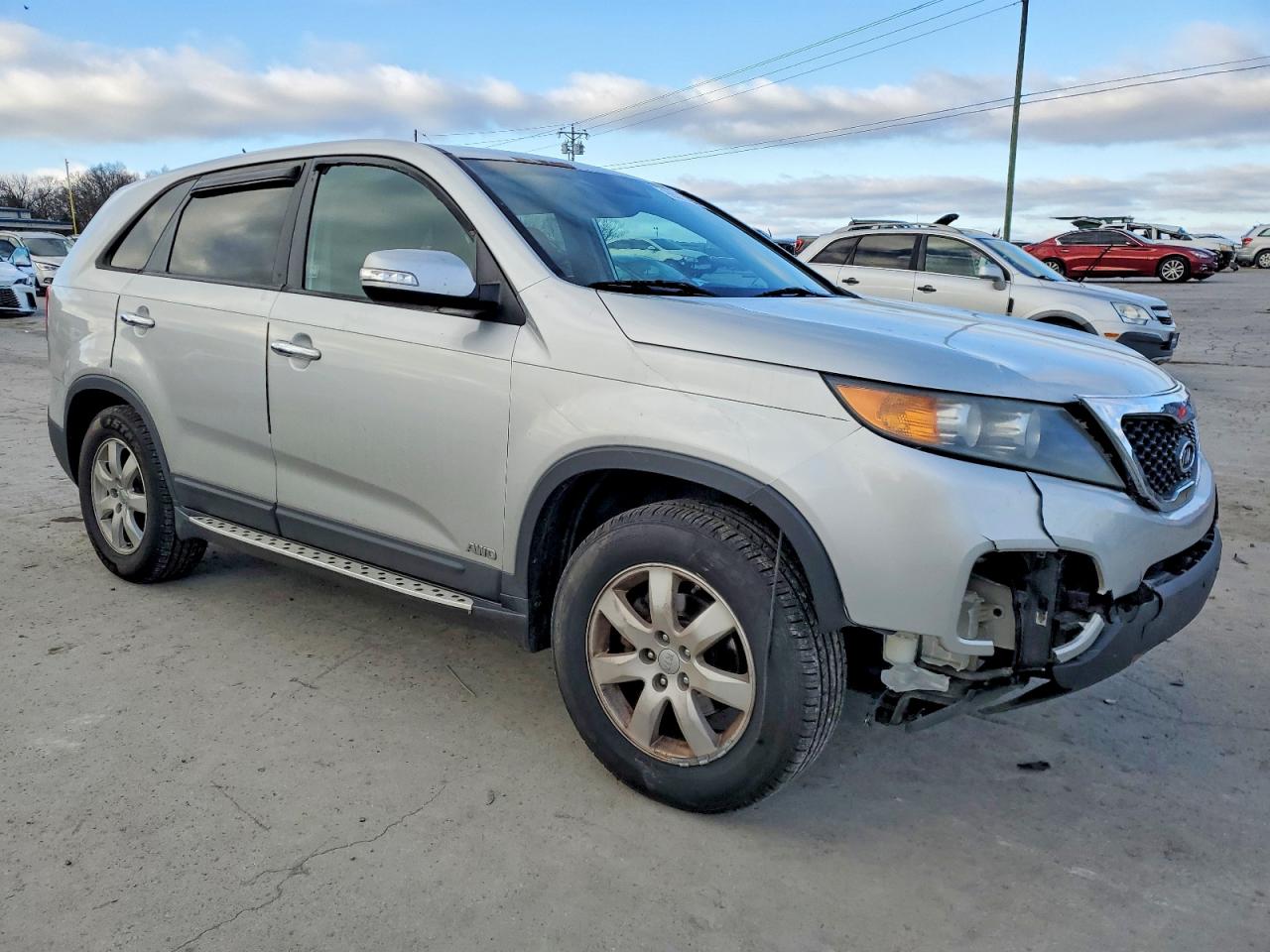 2013 KIA SORENTO LX photo 4