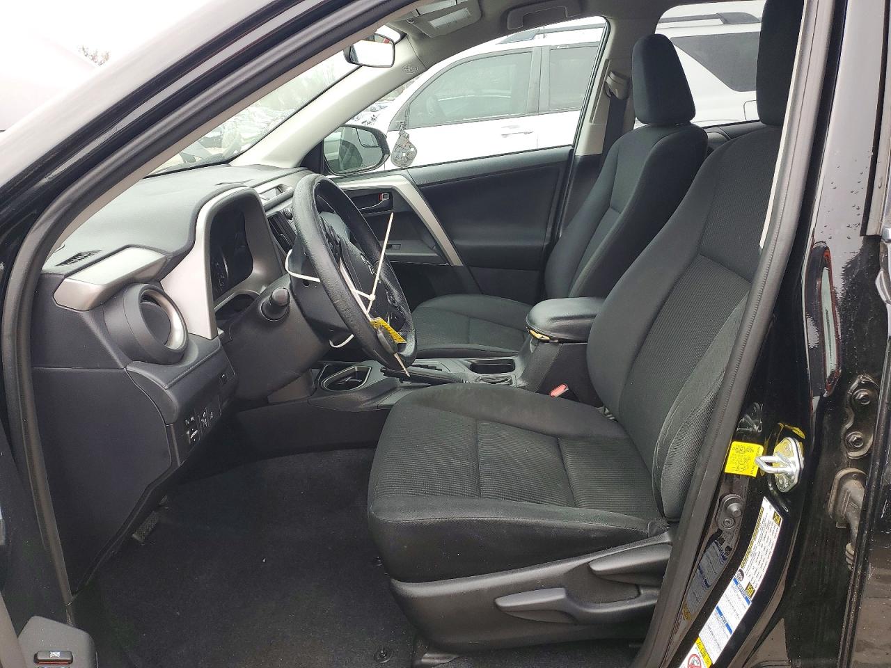 2017 TOYOTA RAV4 LE photo 13