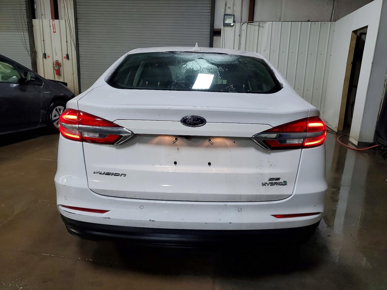 2019 FORD FUSION SE photo 6