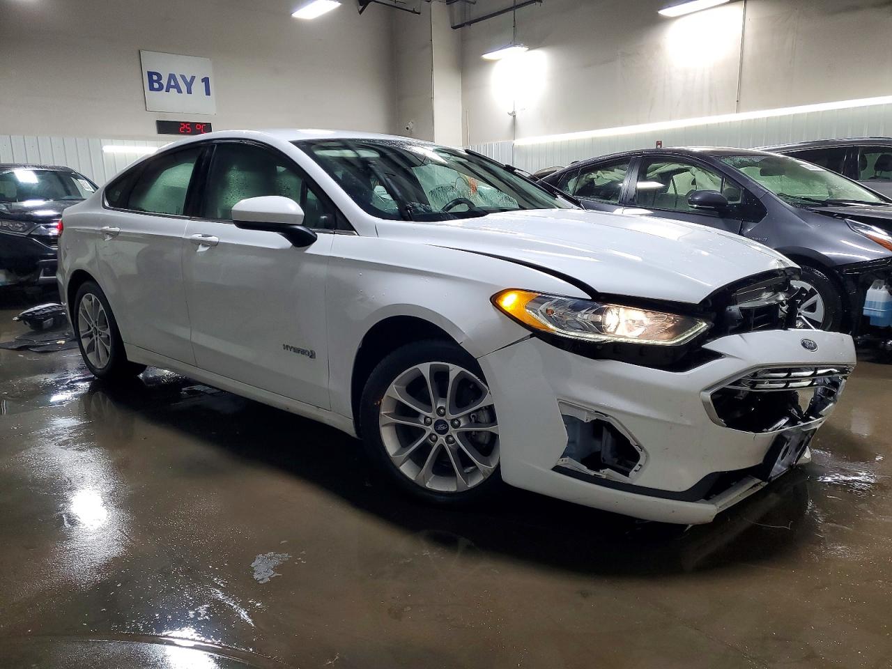 2019 FORD FUSION SE photo 4