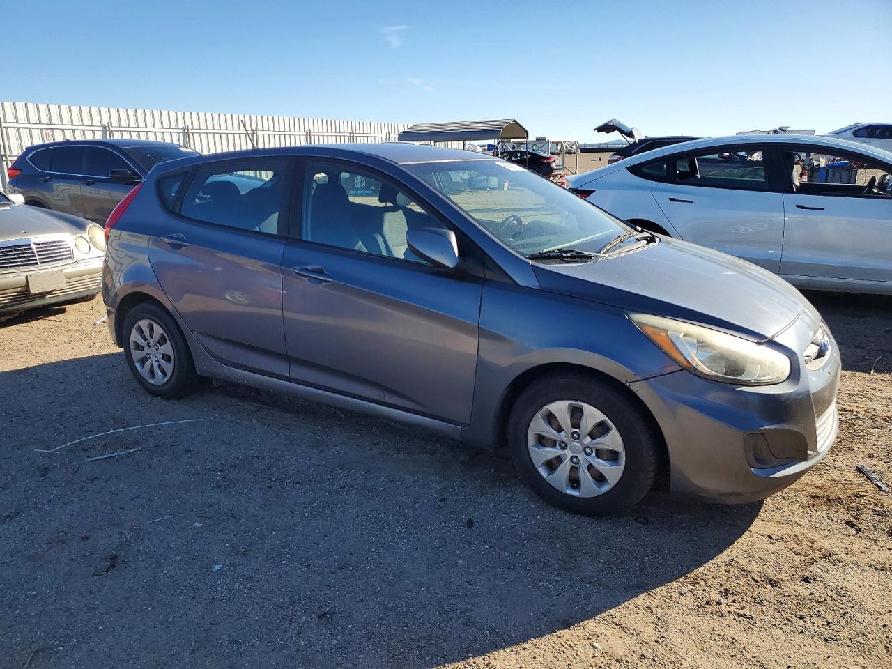 2016 HYUNDAI ACCENT SE photo 4