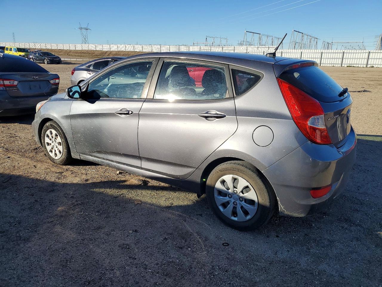 2016 HYUNDAI ACCENT SE photo 2