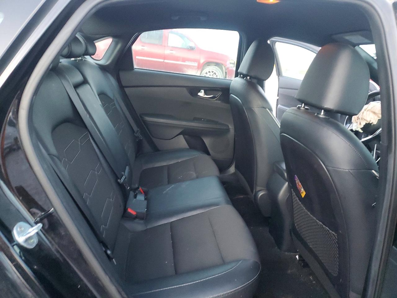 2021 KIA FORTE photo 19