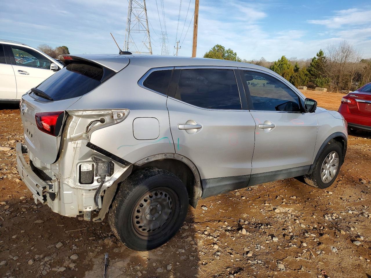 2019 NISSAN ROGUE SPORT S photo 3