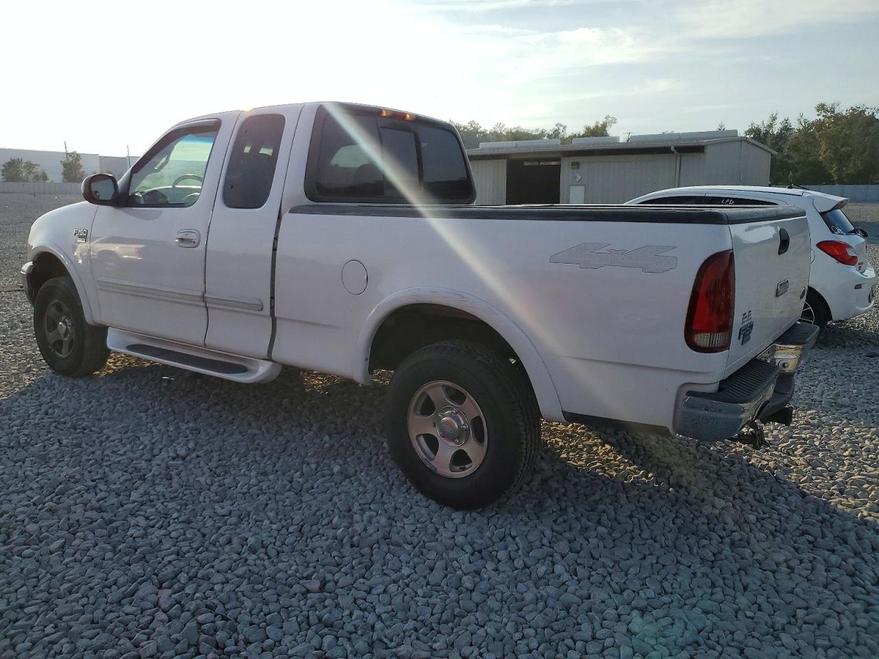 2000 FORD F150 photo 2