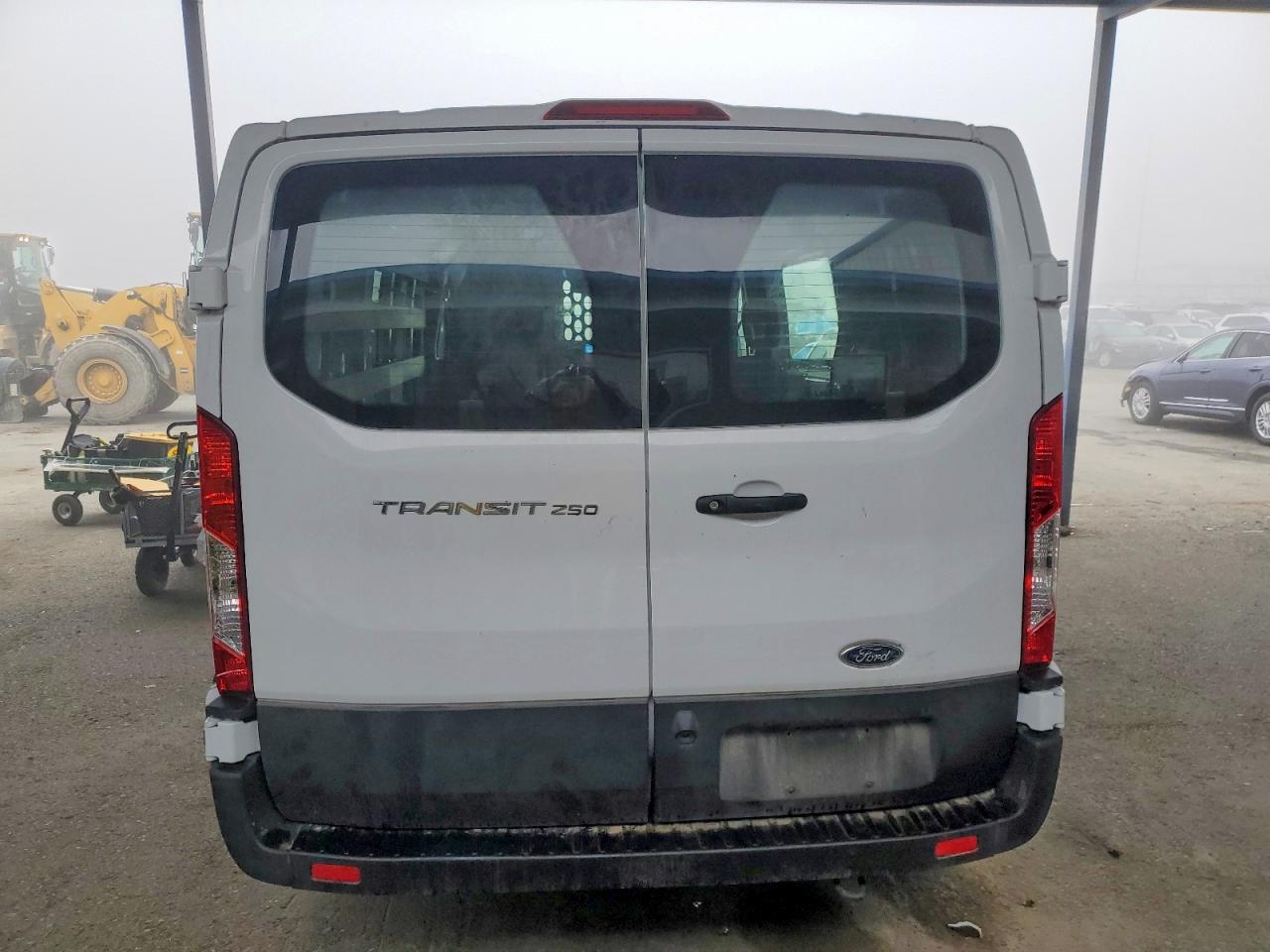 2025 FORD TRANSIT T-250 photo 6
