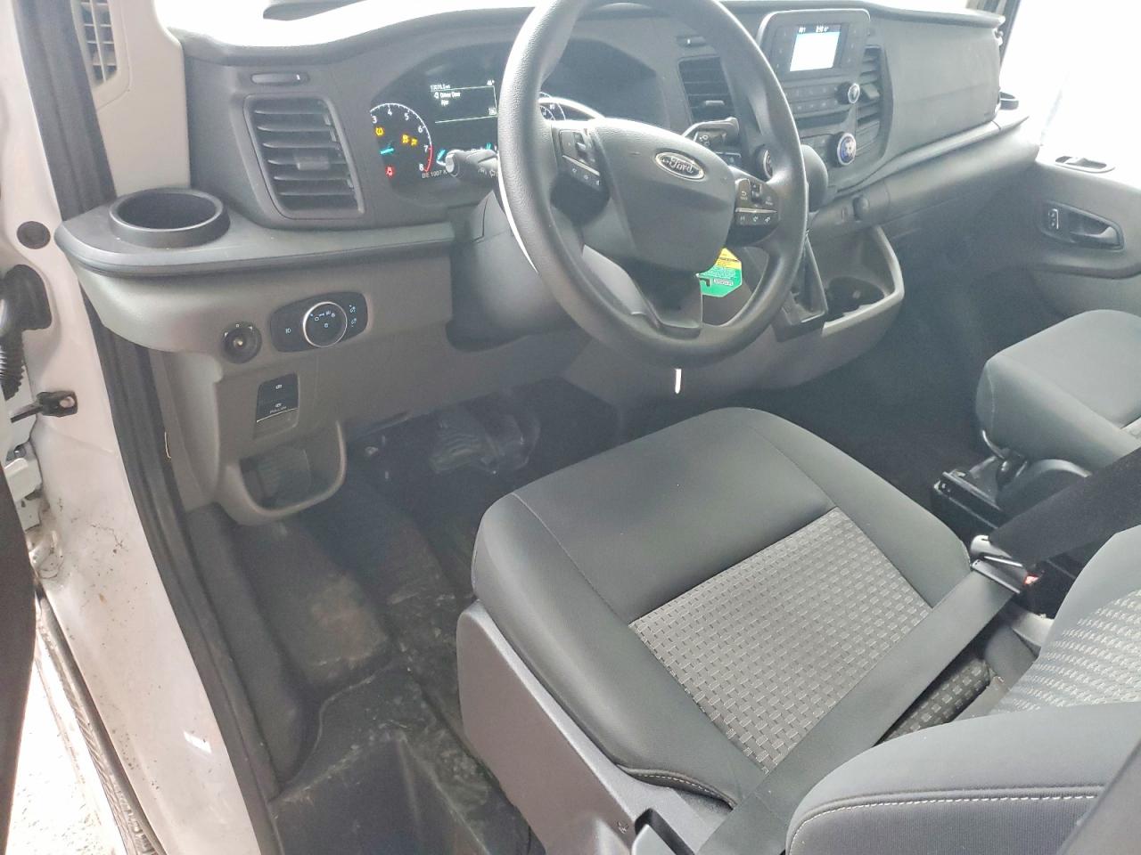 2025 FORD TRANSIT T-250 photo 8