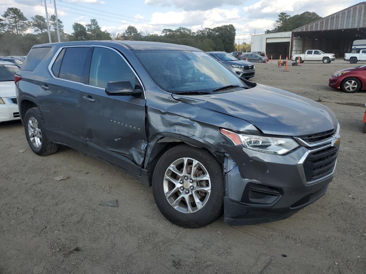 2019 CHEVROLET TRAVERSE LS photo 7