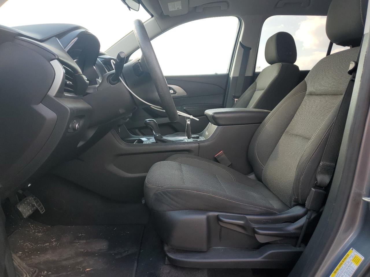 2019 CHEVROLET TRAVERSE LS photo 13