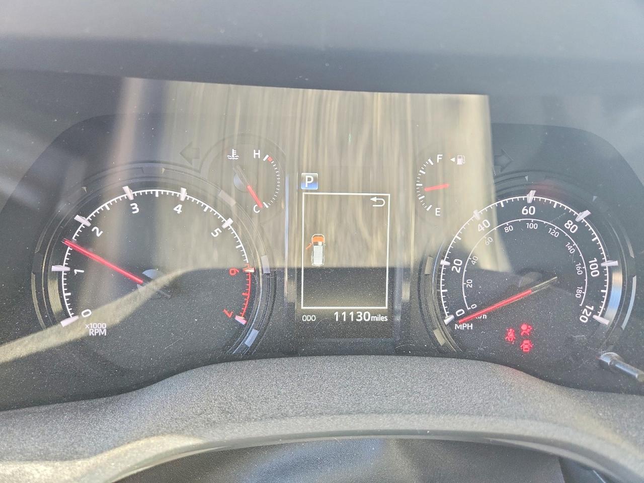 2022 TOYOTA 4RUNNER SR5 photo 9