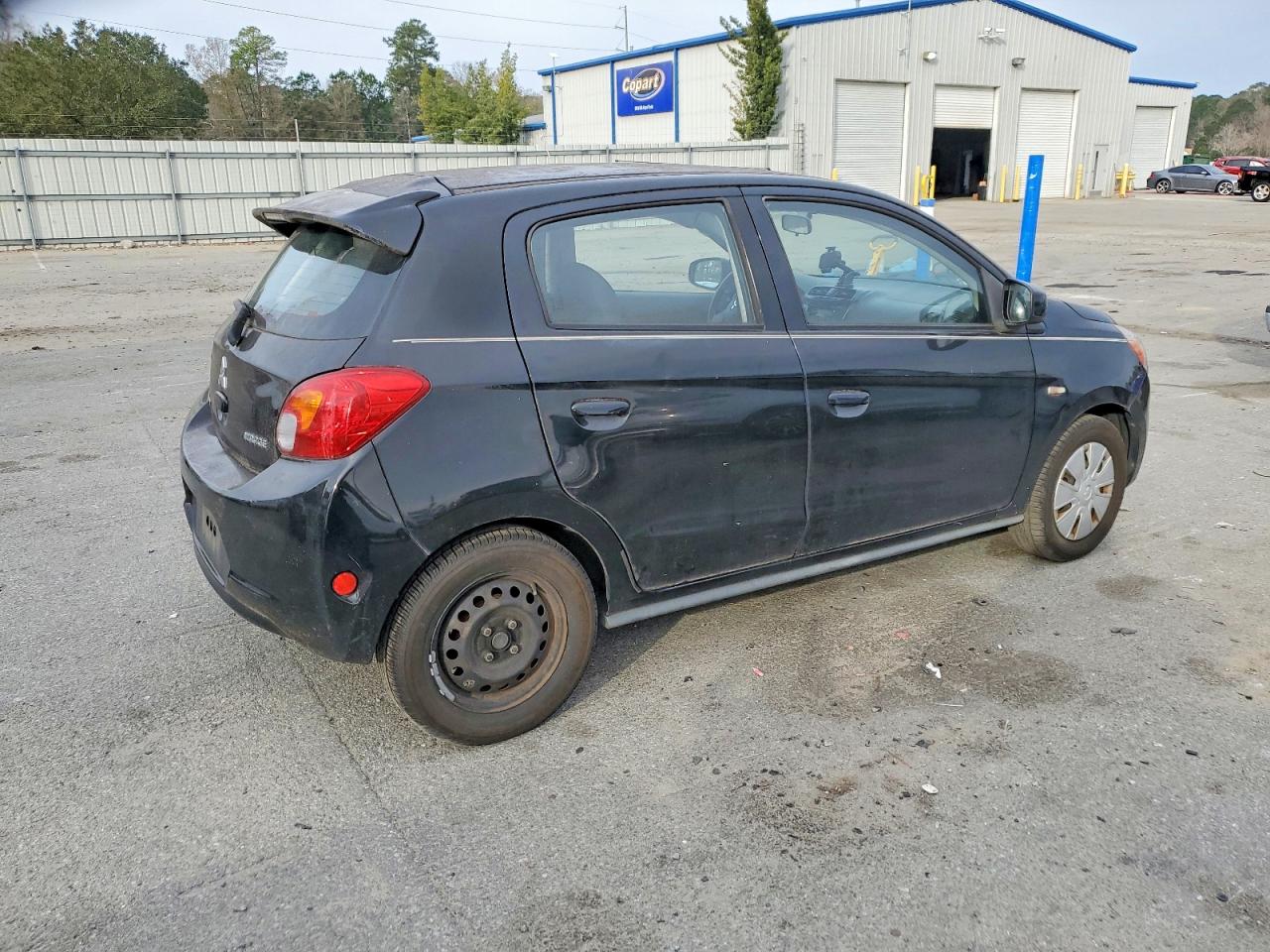 2014 MITSUBISHI MIRAGE DE photo 3