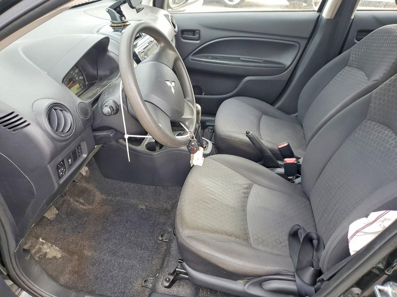 2014 MITSUBISHI MIRAGE DE photo 7