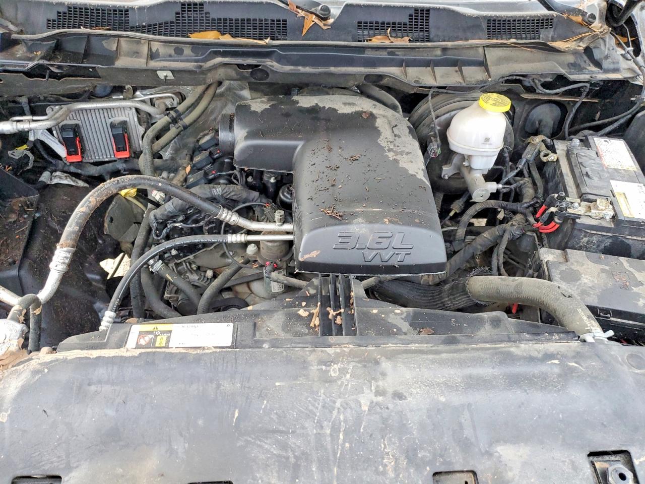 2021 RAM 1500 CLASSIC TRADESMAN photo 21
