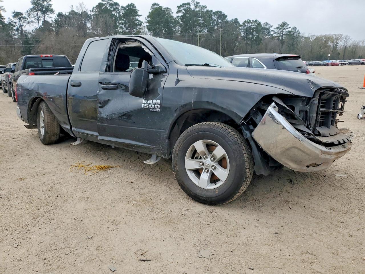 2021 RAM 1500 CLASSIC TRADESMAN photo 7