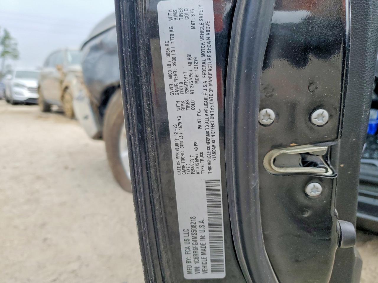 2021 RAM 1500 CLASSIC TRADESMAN photo 23