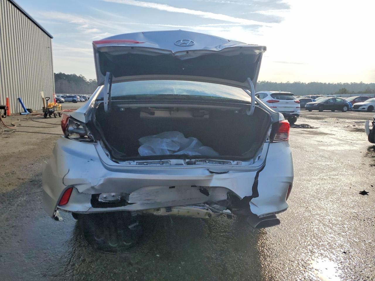 2018 HYUNDAI SONATA ECO photo 6