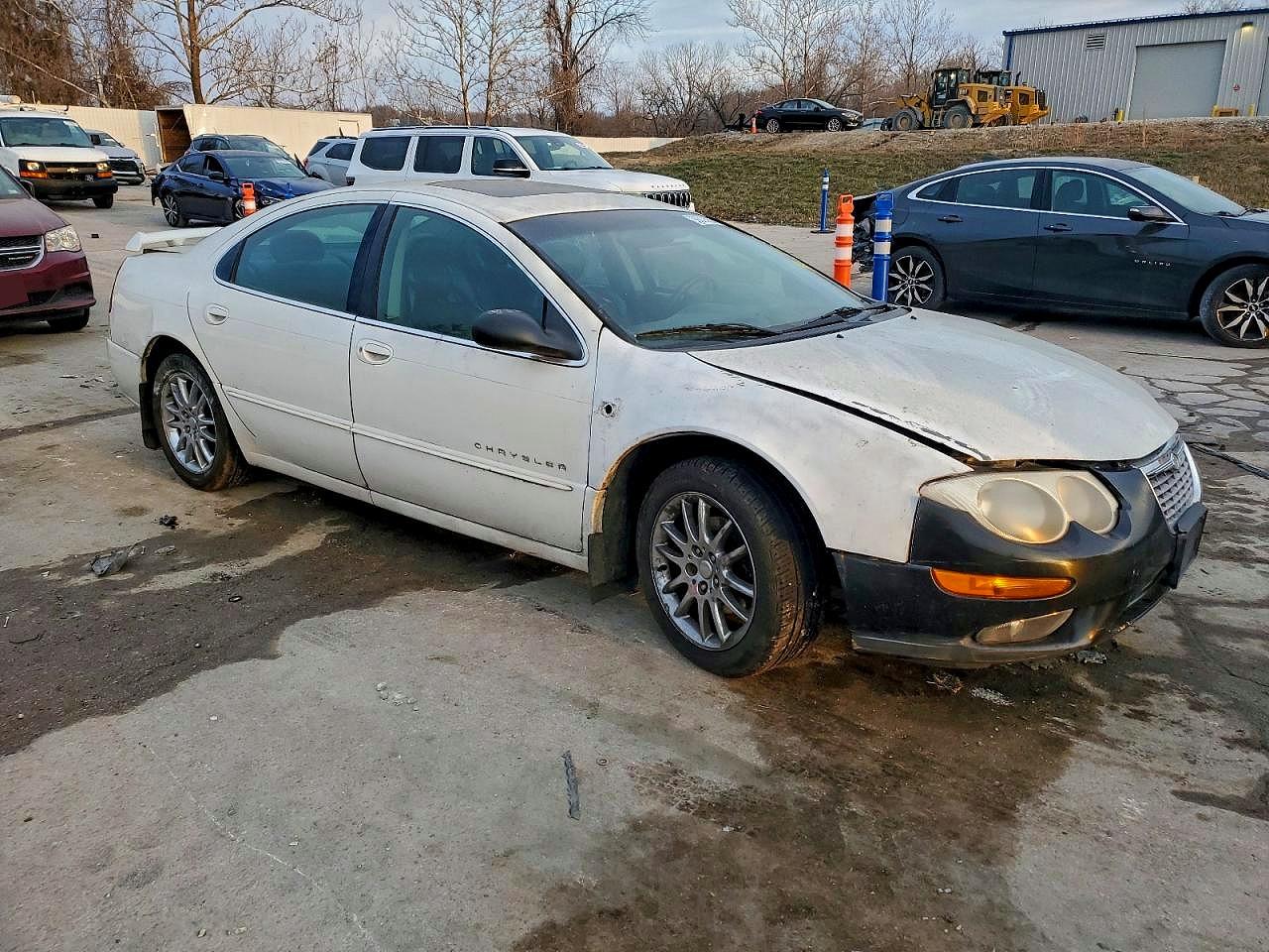 2001 CHRYSLER 300M photo 4