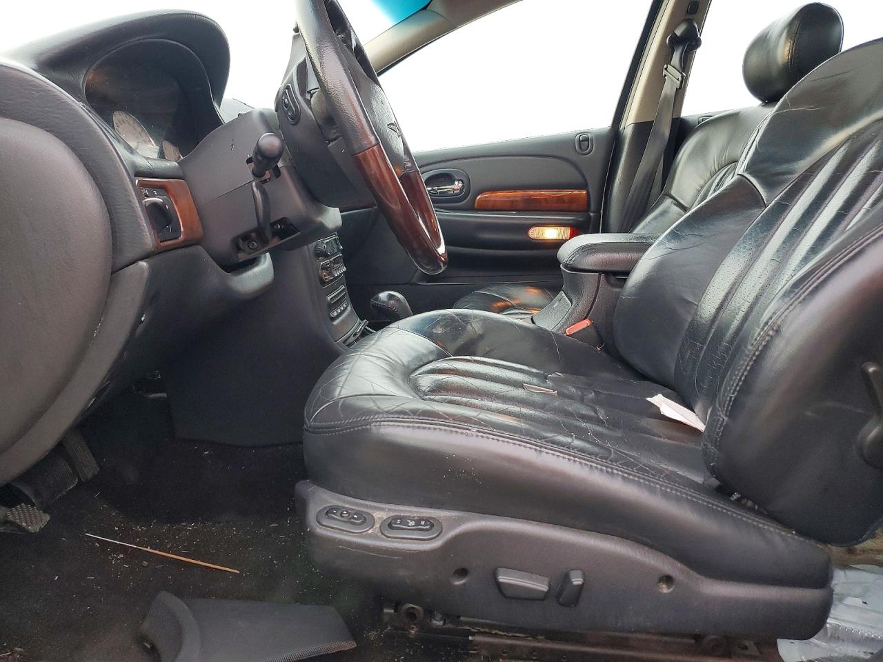 2001 CHRYSLER 300M photo 7