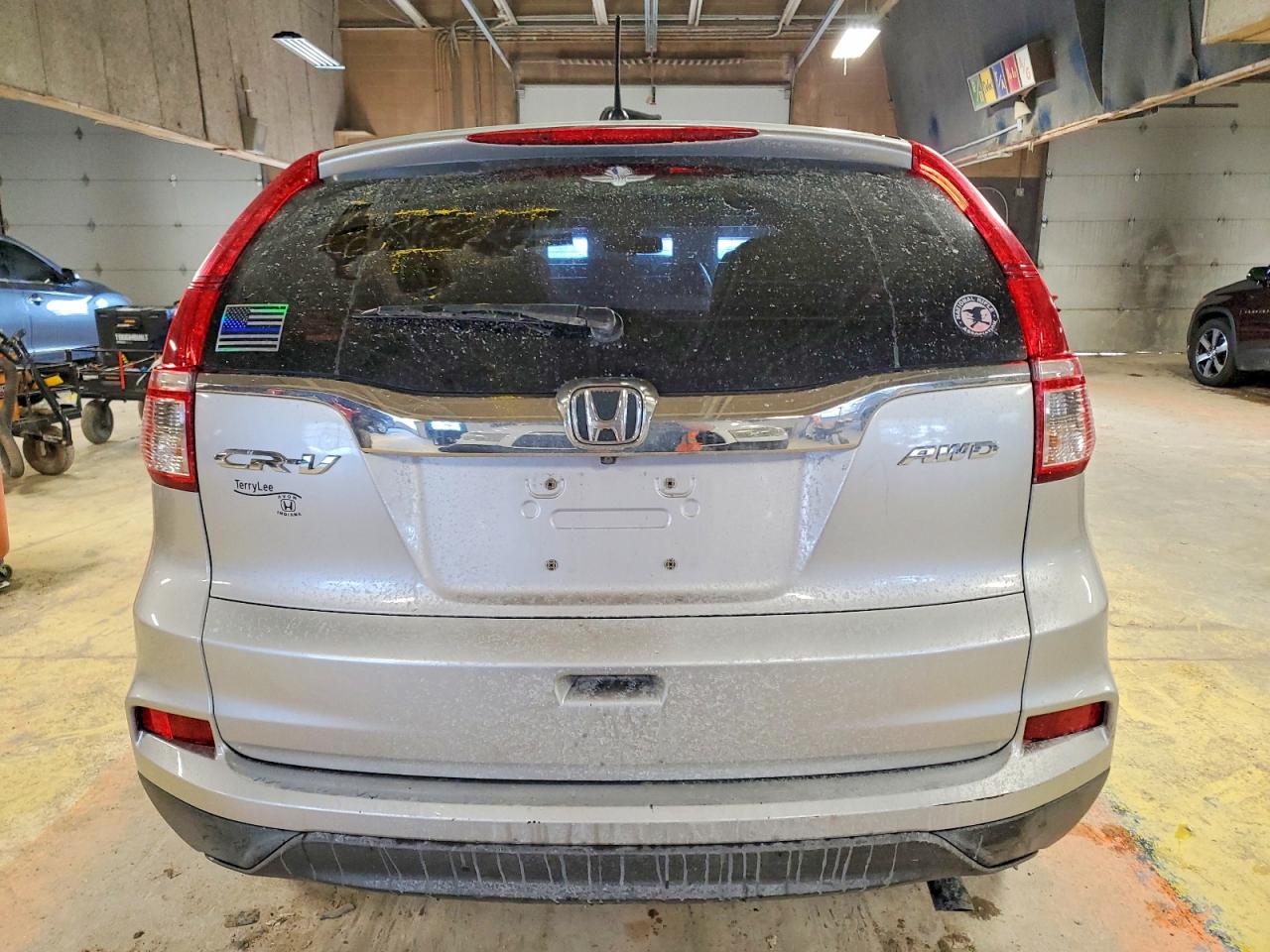 2016 HONDA CR-V LX photo 11