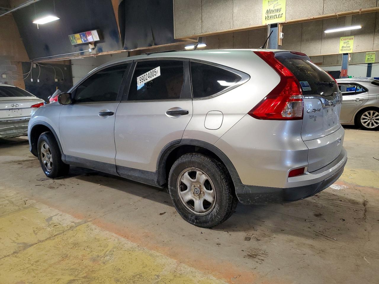 2016 HONDA CR-V LX photo 3