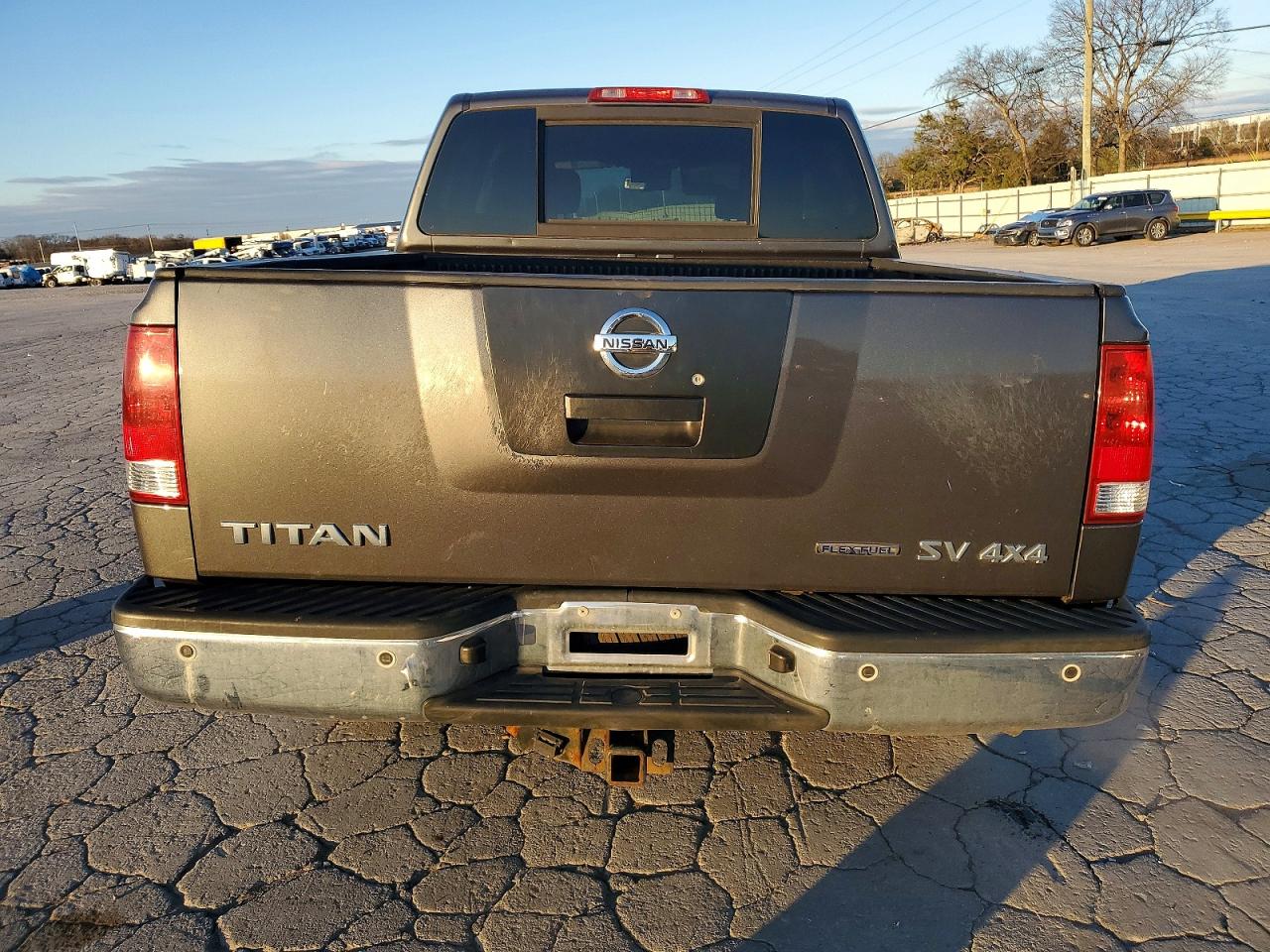 2012 NISSAN TITAN S photo 6