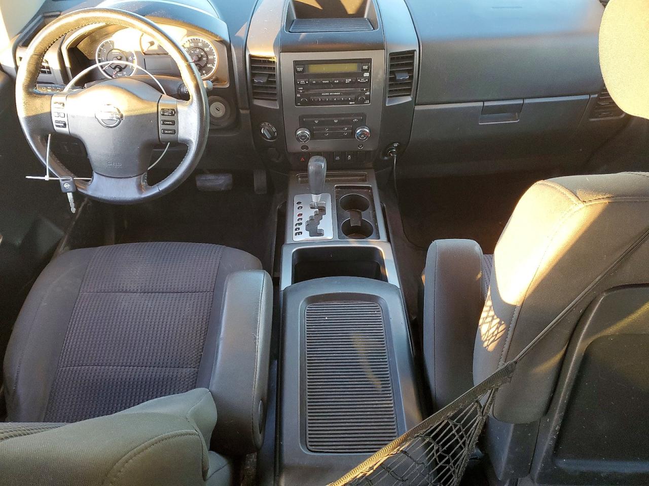 2012 NISSAN TITAN S photo 8