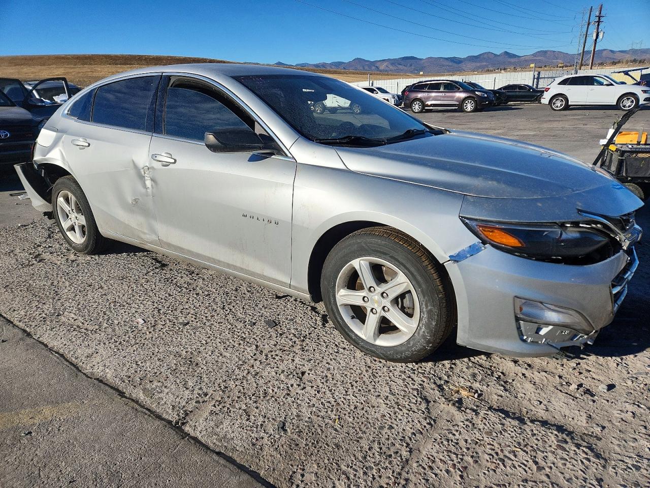 2020 CHEVROLET MALIBU LS photo 4