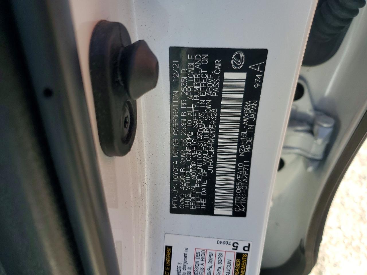 2022 LEXUS UX 250H BASE photo 12