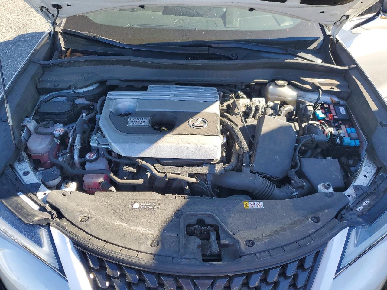2022 LEXUS UX 250H BASE photo 11