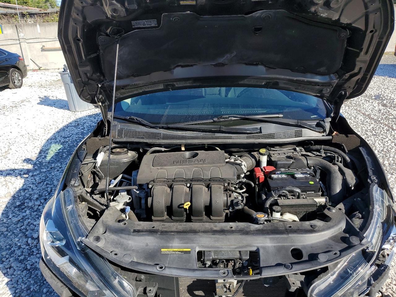 2019 NISSAN SENTRA S photo 11
