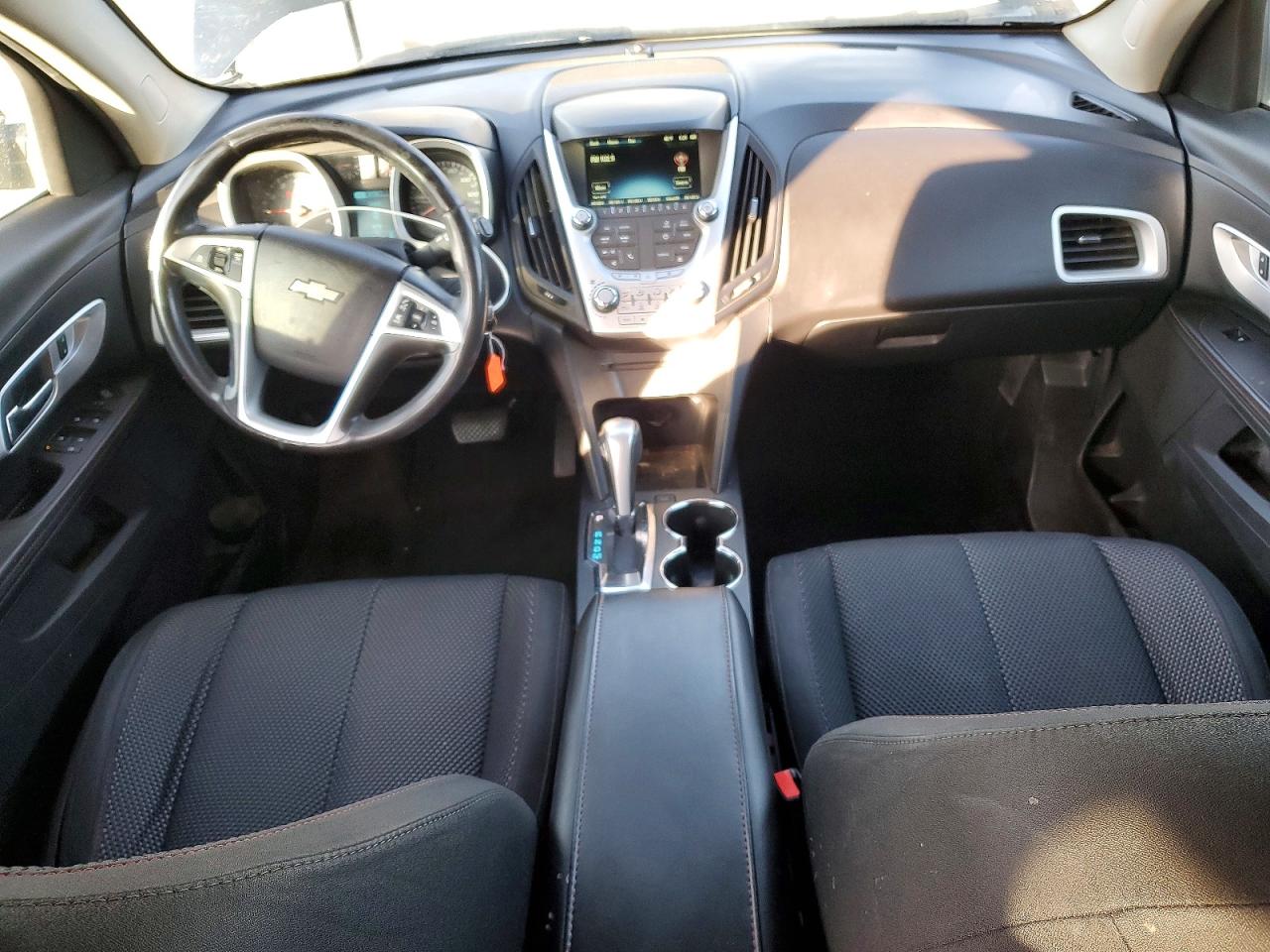2015 CHEVROLET EQUINOX LT photo 8