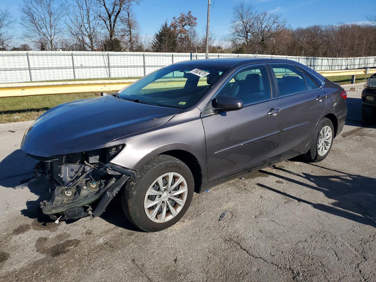 2015 TOYOTA CAMRY