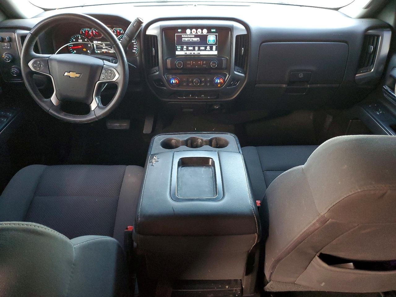 2016 CHEVROLET SILVERADO K1500 LT photo 8