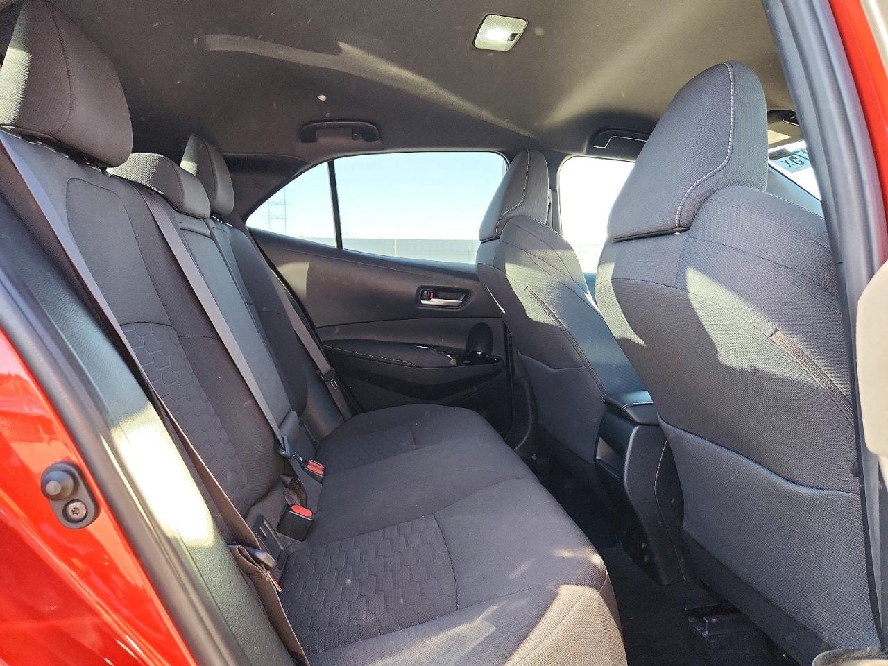 2019 TOYOTA COROLLA SE photo 37