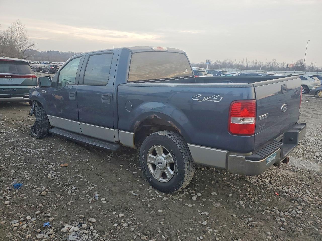 2004 FORD F150 SUPERCREW photo 2
