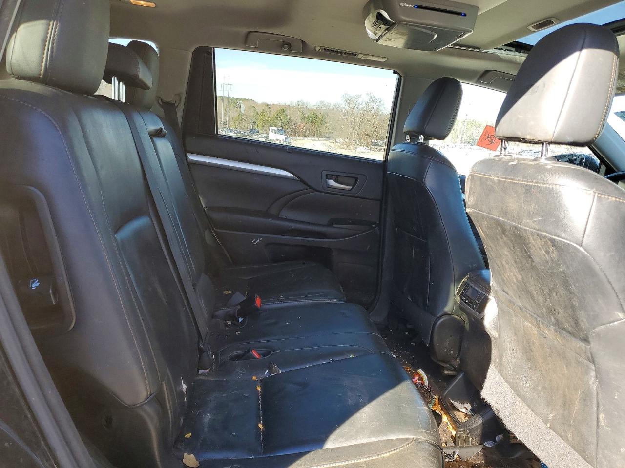 2016 TOYOTA HIGHLANDER XLE photo 19