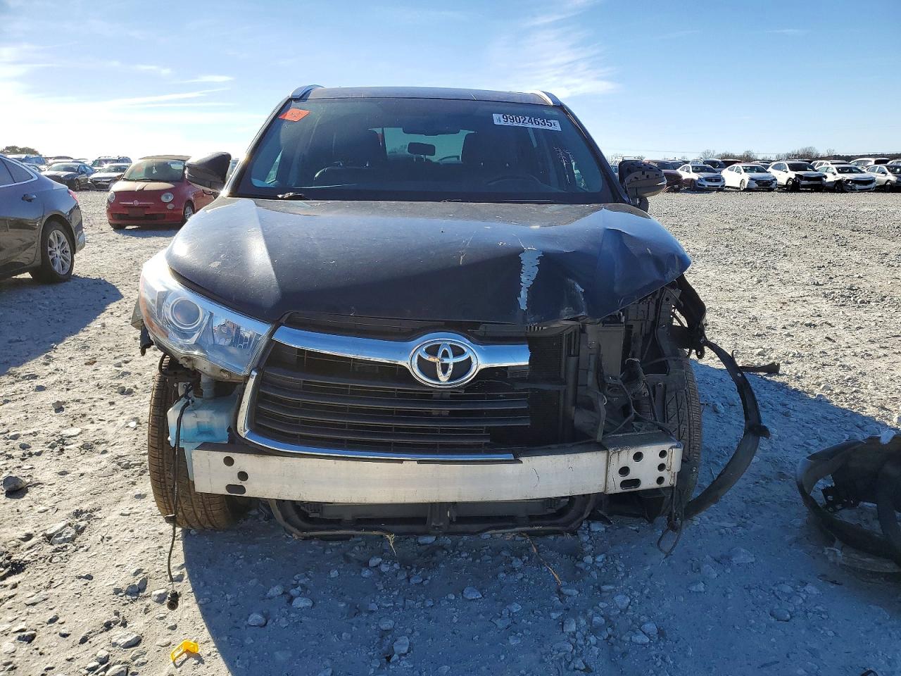 2016 TOYOTA HIGHLANDER XLE photo 9