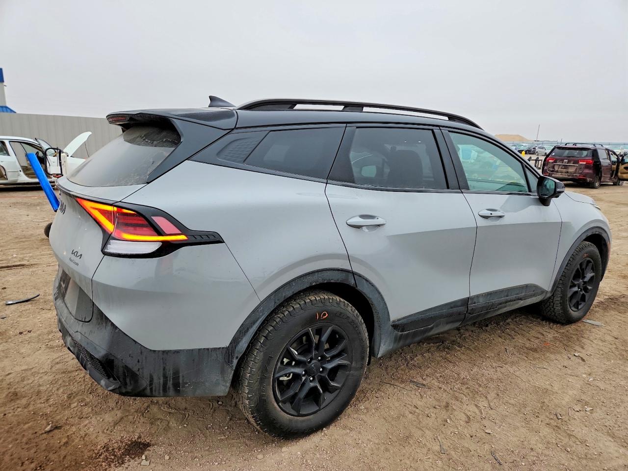 2025 KIA SPORTAGE X-PRO photo 3