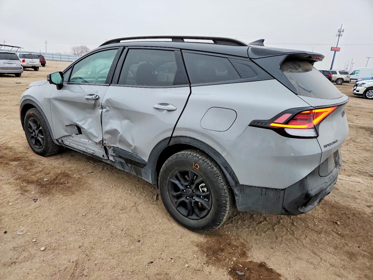 2025 KIA SPORTAGE X-PRO photo 2