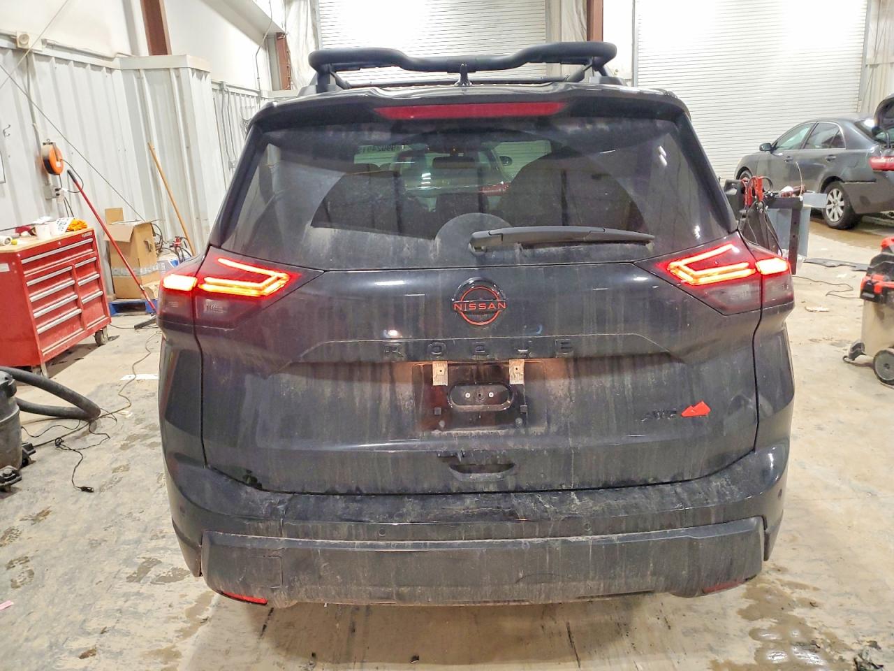 2025 NISSAN ROGUE SV photo 6