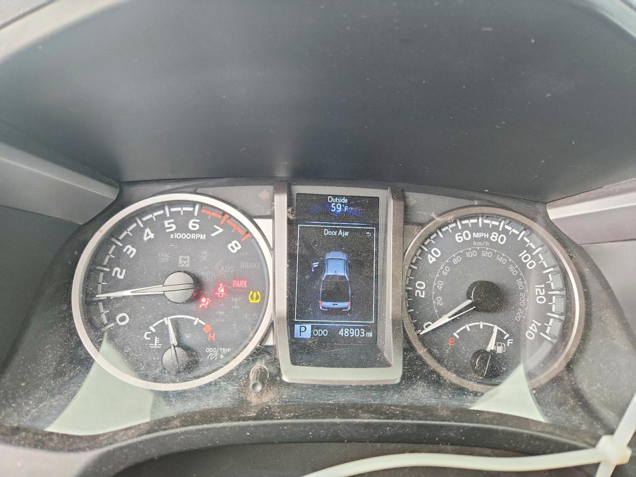 2021 TOYOTA TACOMA photo 9