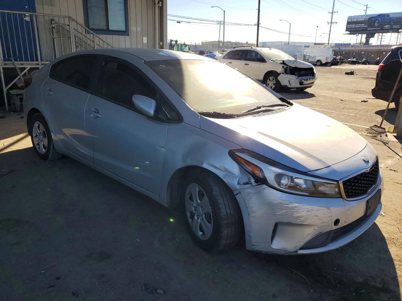 2017 KIA FORTE LX photo 4