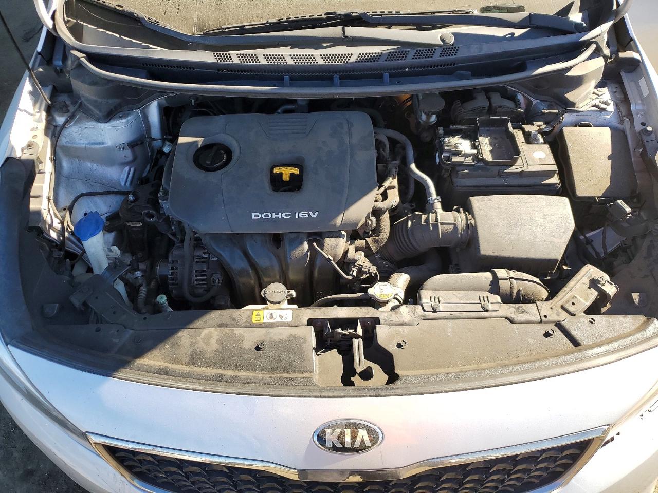 2017 KIA FORTE LX photo 11